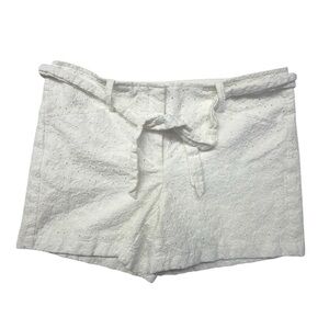 White House Black Market WHBM White Eyelet Shorts Women’s Size 6 Pockets